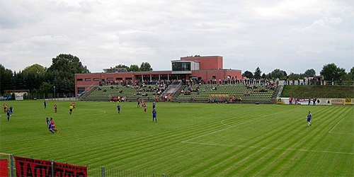 Лок Штендаль Stadion am Hölzchen Лок Штендаль Stadion am Hölzchen