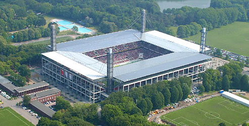 Кельн RheinEnergieStadion
