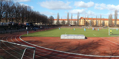 Виктория Б Friedrich-Ebert-Stadion Виктория Б Friedrich-Ebert-Stadion