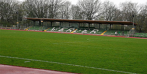 Вердер II Weserstadion - Platz 11 Вердер II Weserstadion - Platz 11