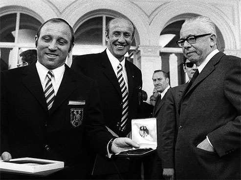 ��� ������, ������� ظ� � ��������� �������� ������ ��������� �� �������� ����������� ��������� �����