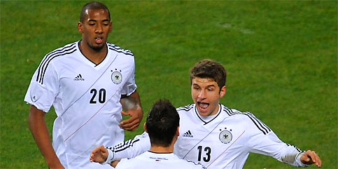 �������� � ��������� 3:0. ����� �������: ����, ����� � ������