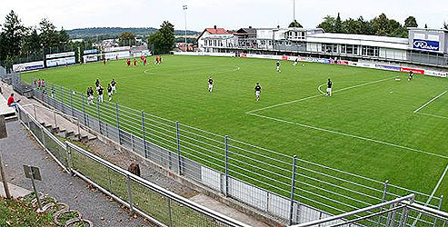 ͸�������. Kleiner Arena