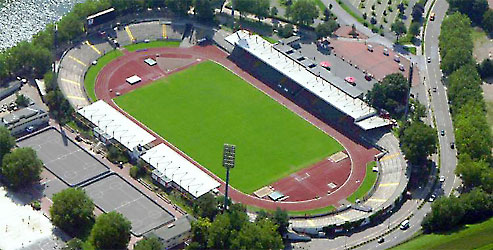 ���-�����. Niederrheinstadion