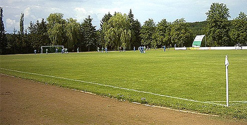 �������� �-�. Sportplatz Neumühle